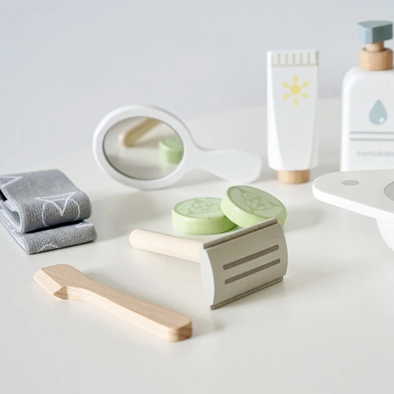 Pretend Play - Skincare Set - Montessori Grow
