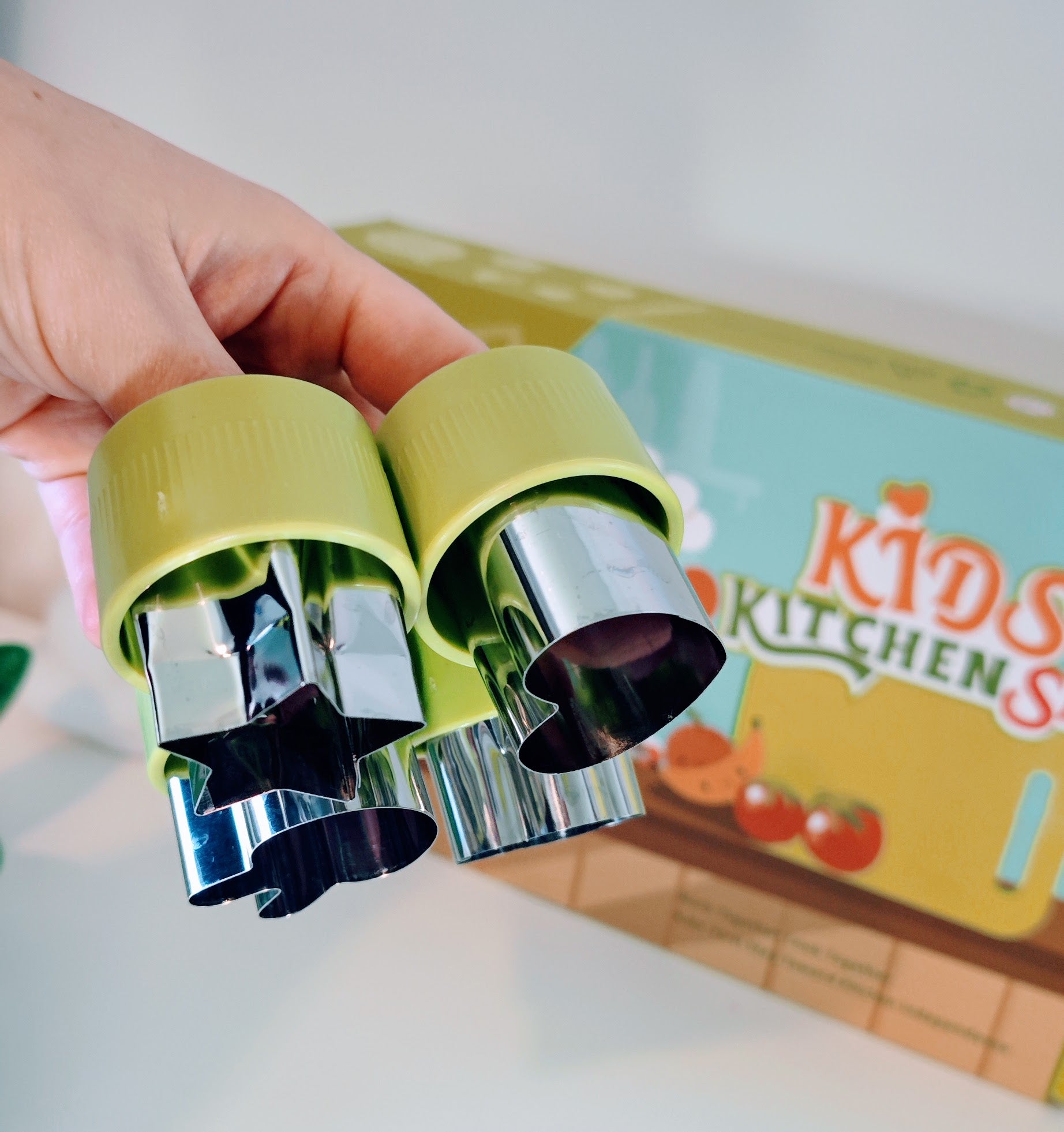 Kitchen tools for kids - Montessori Grow